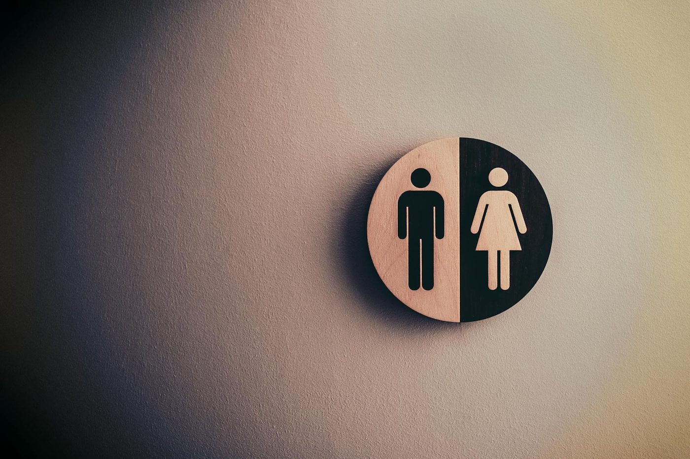 Loonkloof groeit opnieuw: 1 op de 4 bedrijven betaalt vrouwen minder voor hetzelfde werk