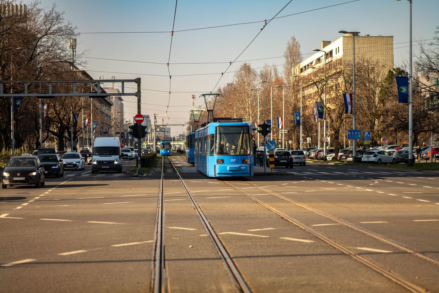 Kind gewond na aanrijding met tram in Jette