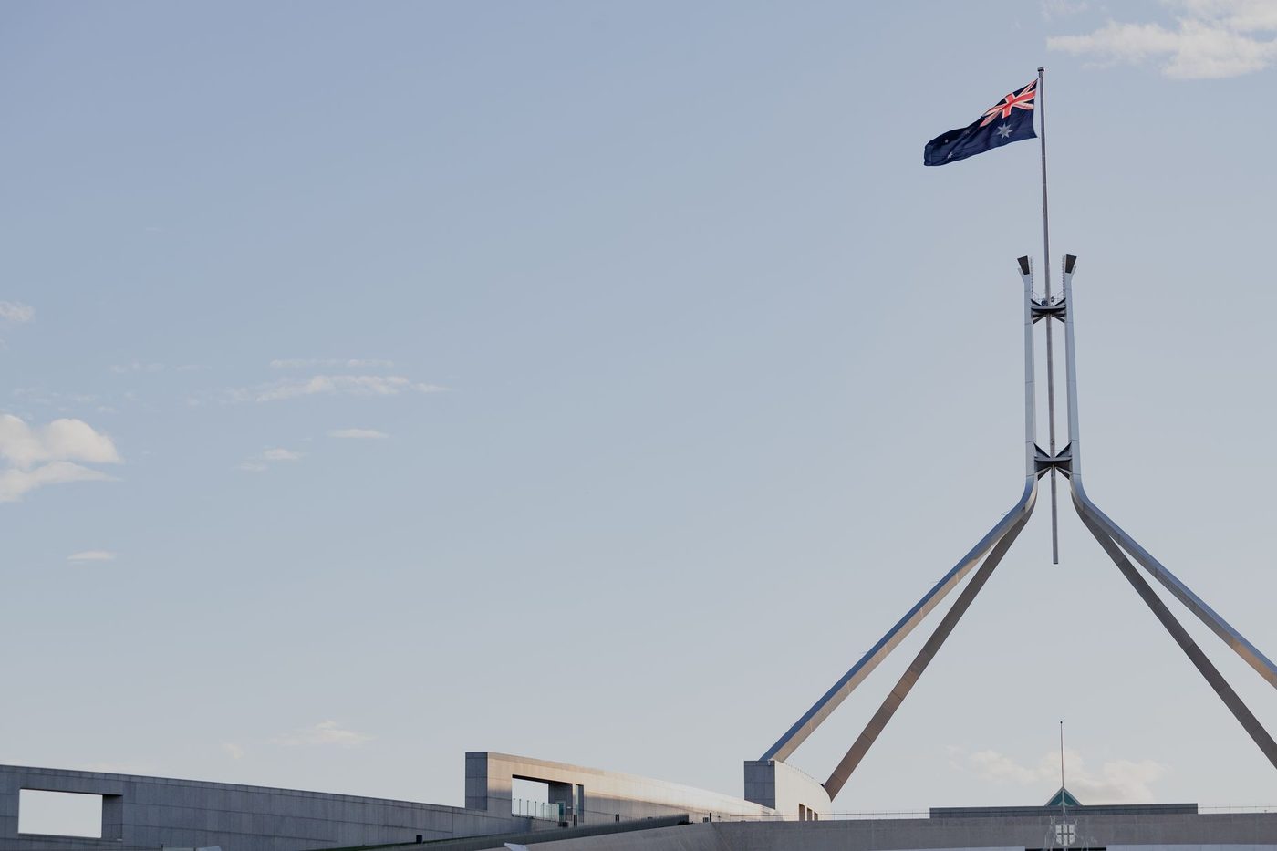 Australisch politica verliest beide benen na doelbewuste aanrijding met witte LandCruiser