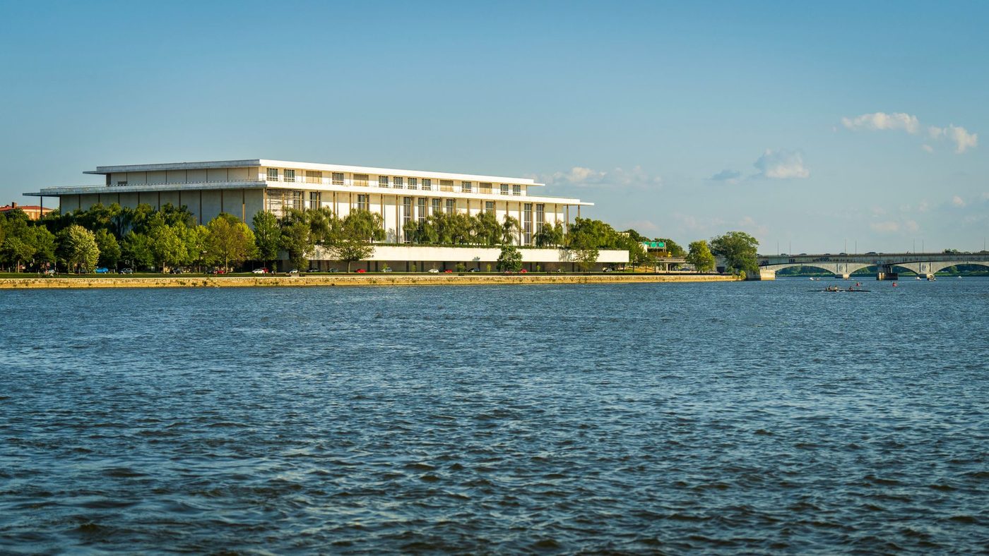Trump dreigt iconisch Kennedy Center te slopen: 'Dan maar openluchttheater'
