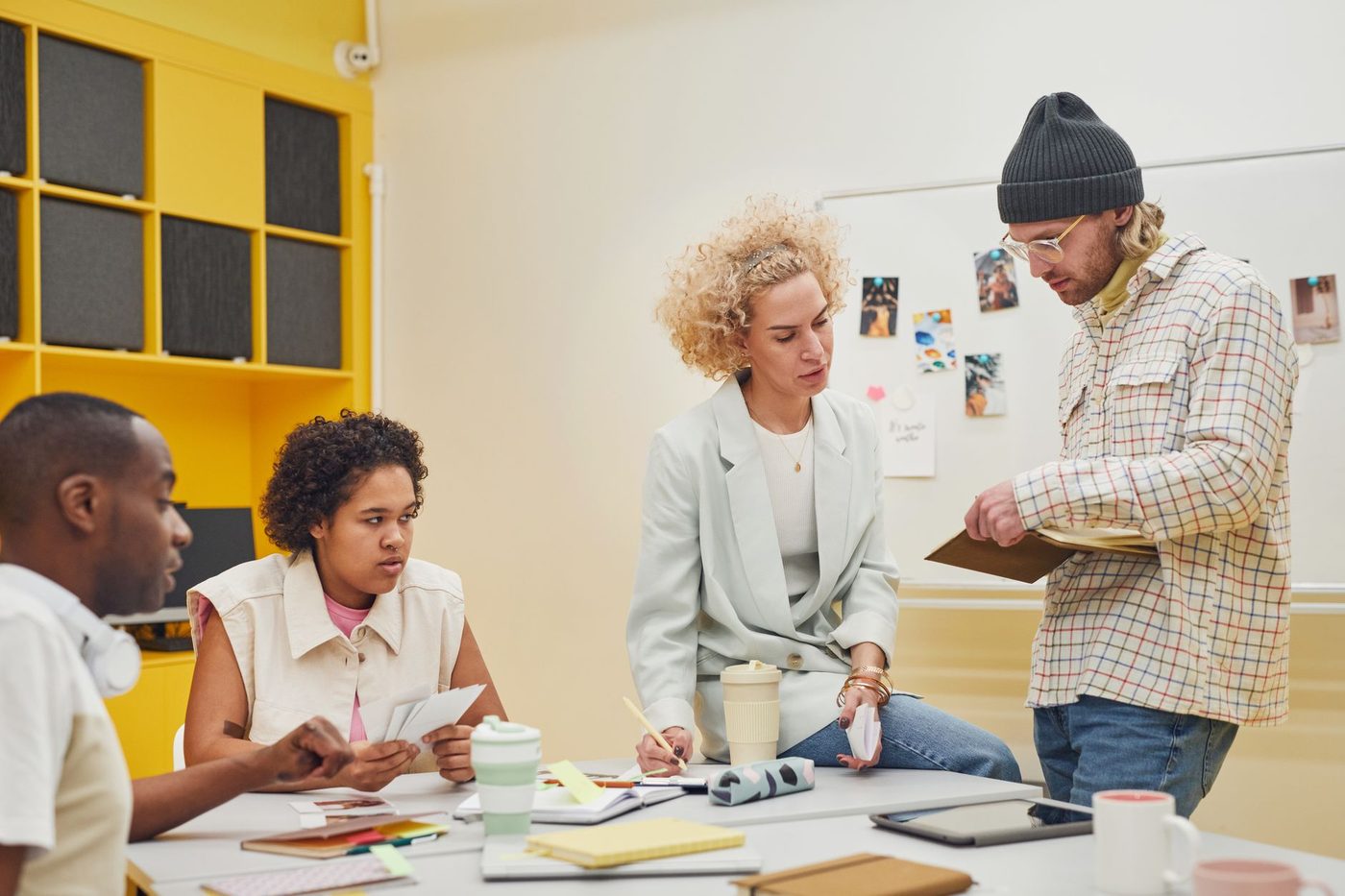 Nieuw framework 'Corporate Language Model' beoogt versnipperde bedrijfskennis te transformeren