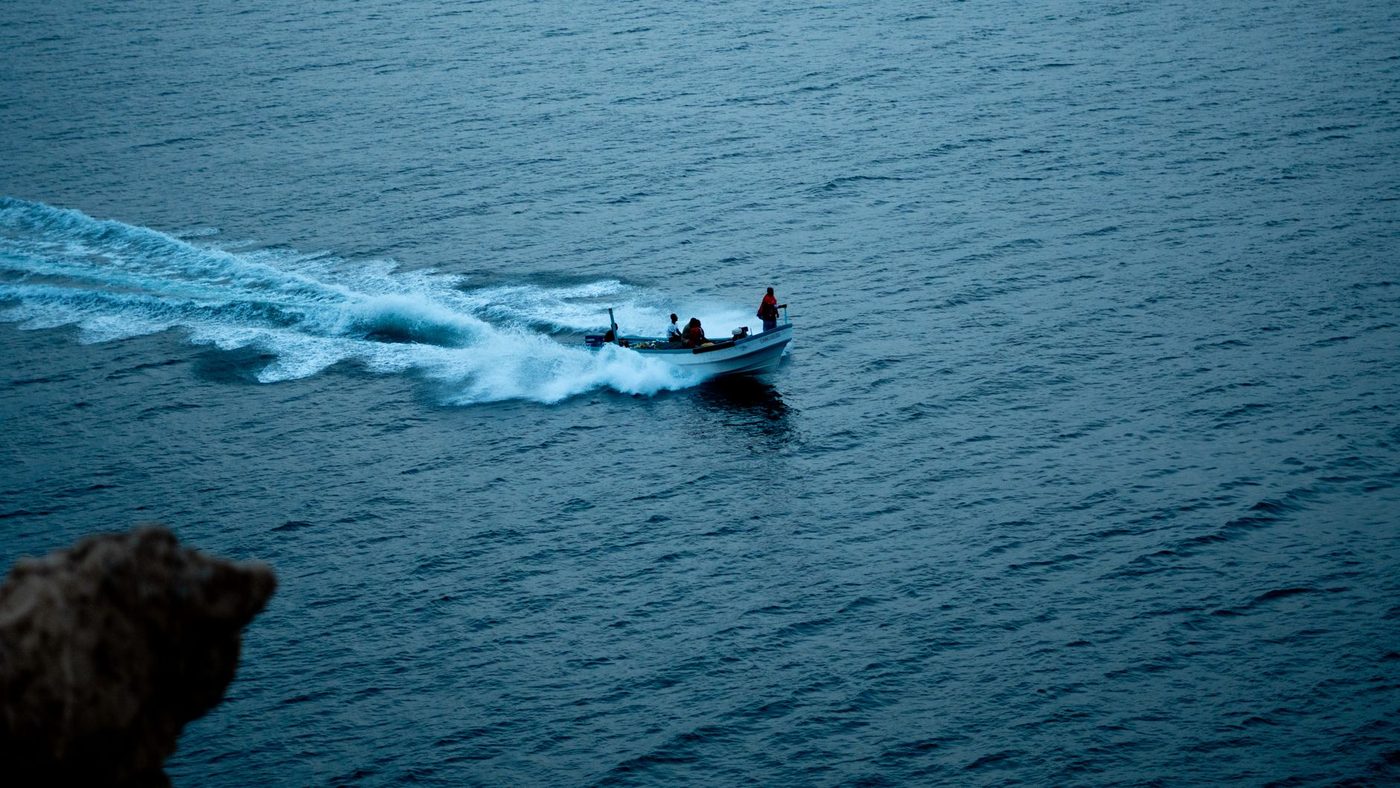 Migrantenboot zinkt voor Tunesische kust: minstens 13 mensen spoorloos