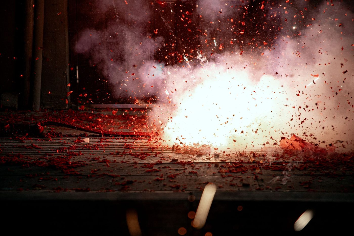 Vijf supporters gewond door vuurwerk van Feyenoord-fans