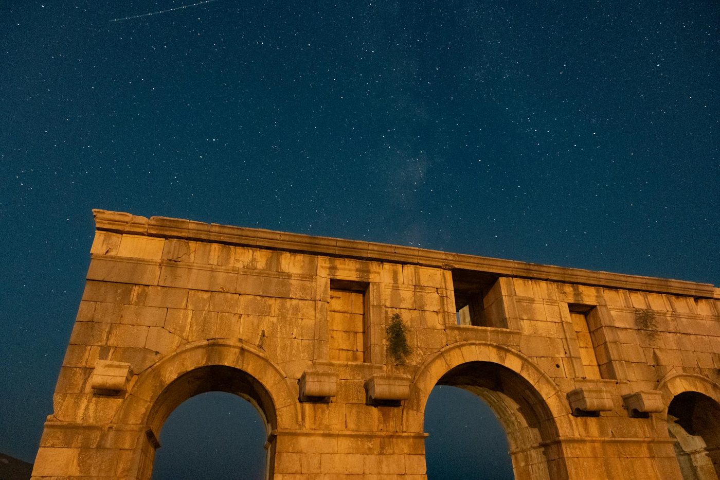 Studenten ontdekken een van de oudste sterren in het universum die naar de Melkweg migreerde