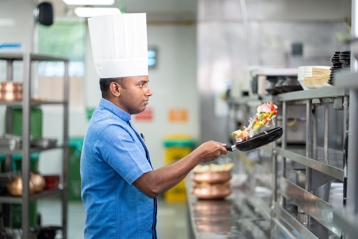 Politie sloopt netwerk dat Indiase koks smokkelde naar Europese restaurants
