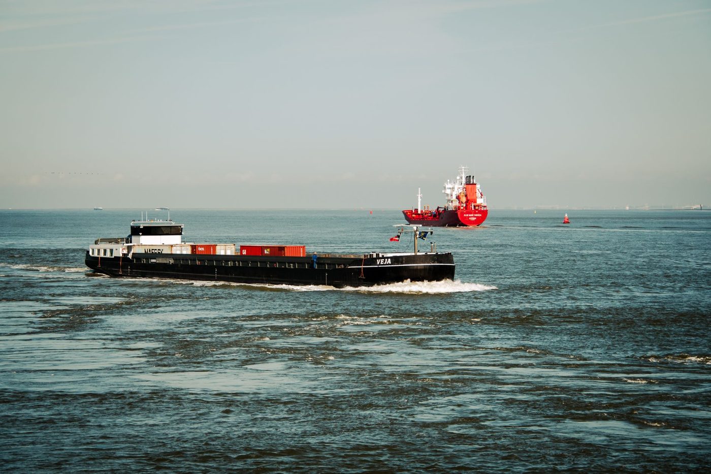 Droogte kost scheepvaart op Kanaal Gent-Terneuzen miljoenen