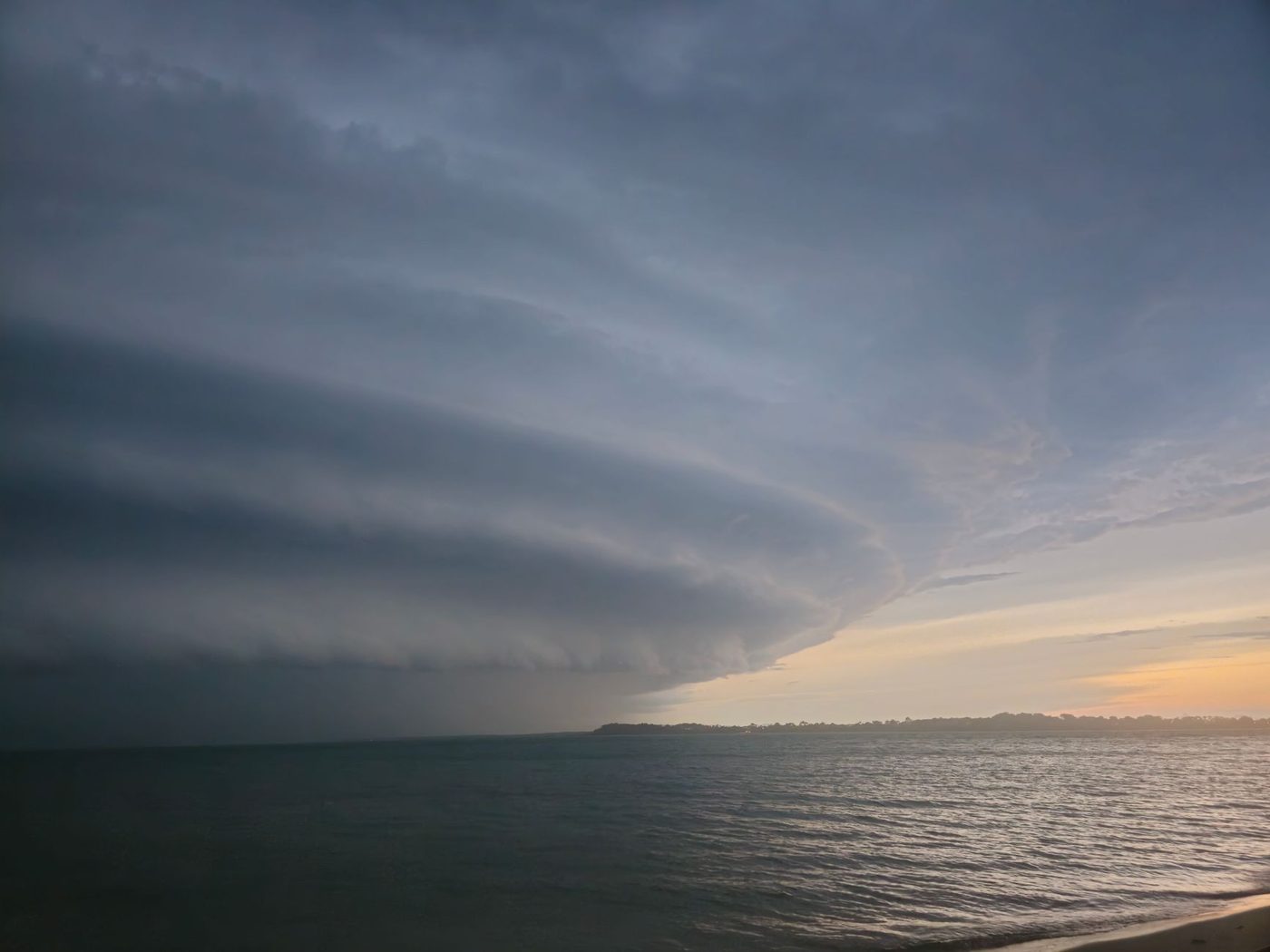 Zomerse hitte keert terug, maar donderdag wordt een pittig dagje met onweer