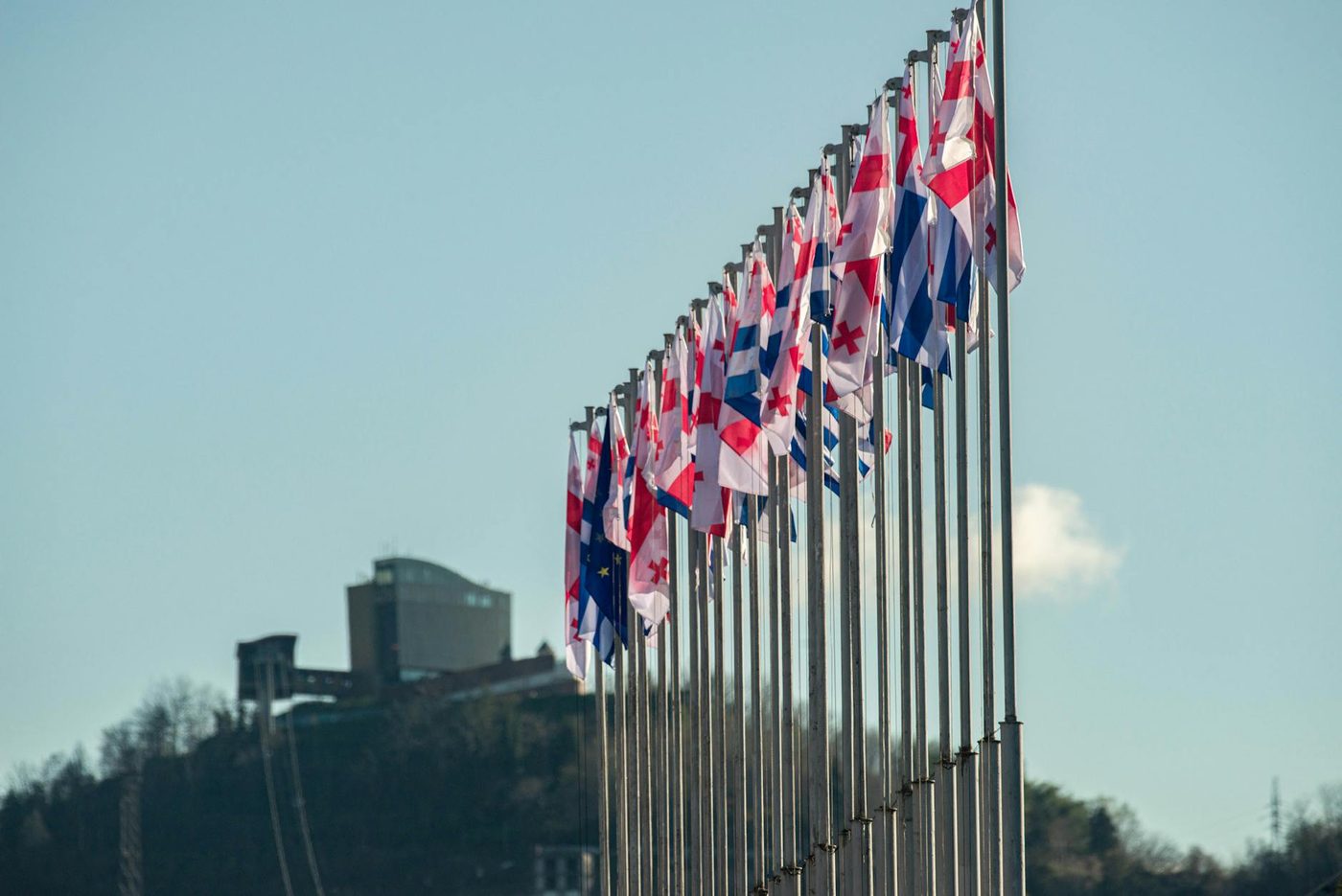 Spanningen tussen de VS en Europa toenemen na publicatie nieuwe Amerikaanse veiligheidsstrategie