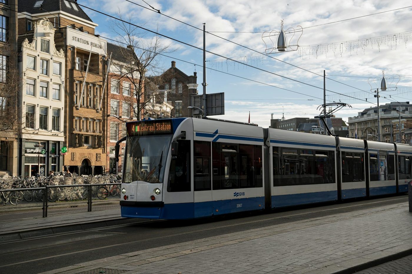 Tramontsporing in Elsene verstoort openbaar vervoer in Brussel