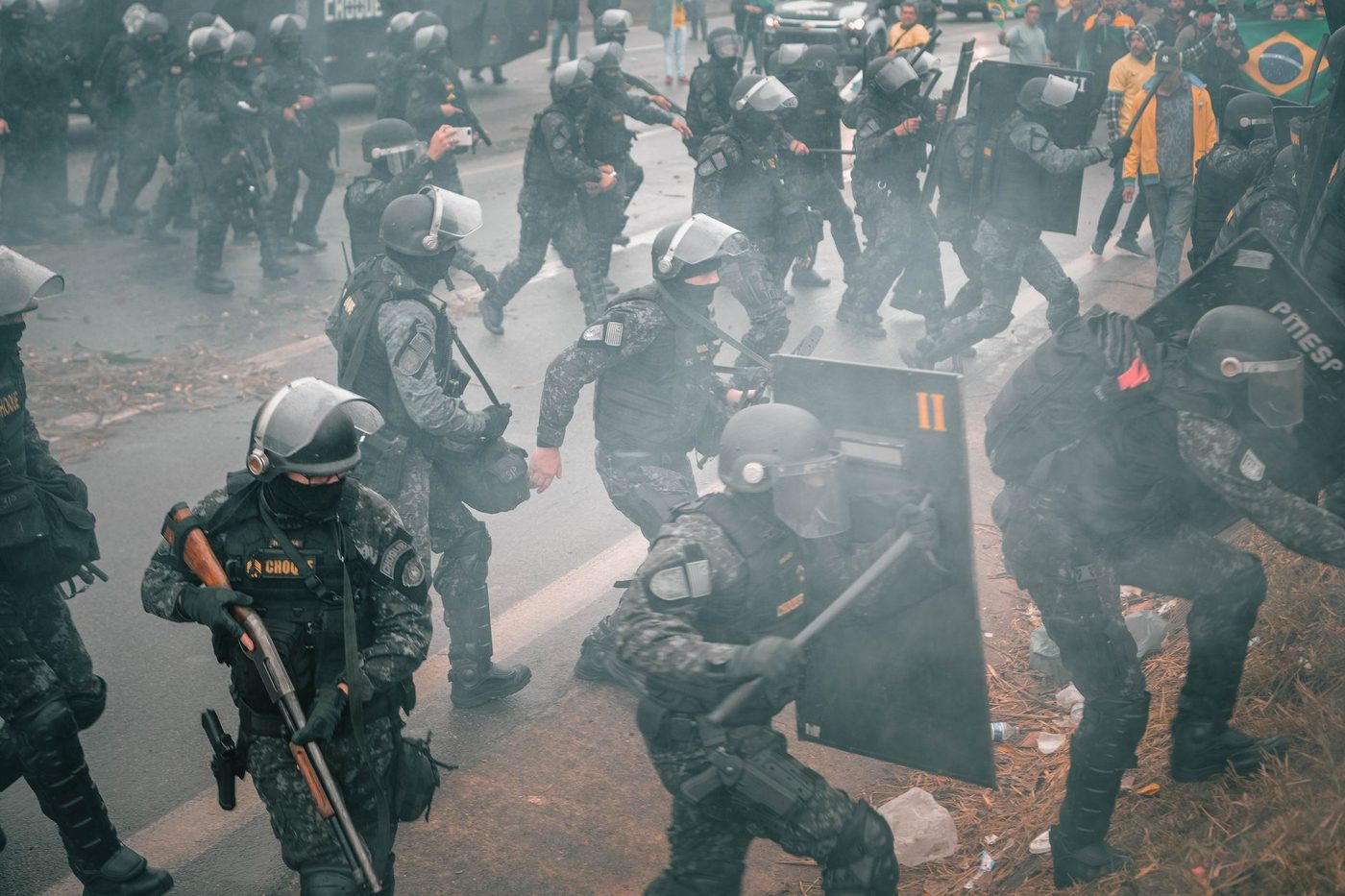 Chaos in Brussel: politieke roep om verantwoordelijkheid na rellen