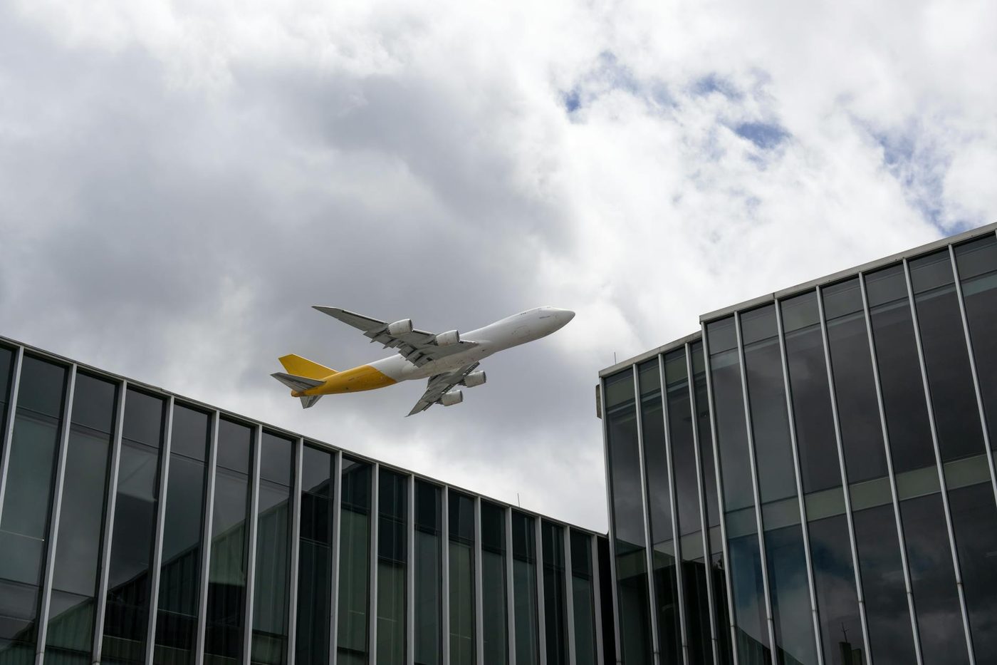 Federale luchtvaartombudsman Philippe Touwaide veroordeeld tot celstraf wegens intimidatie