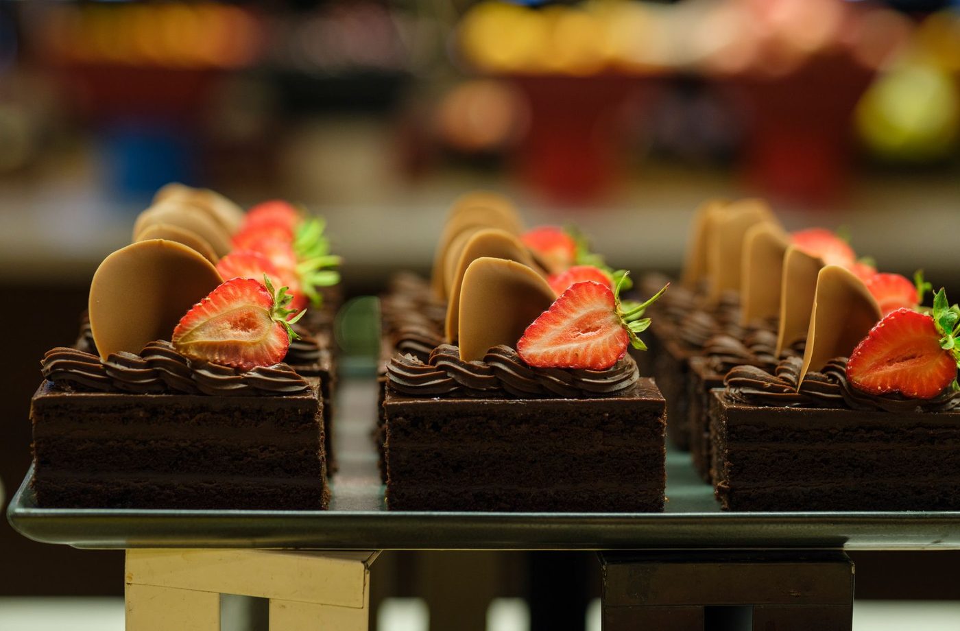Doorbraak in eerlijke verdeling: Polynomiale oplossing voor 'cake cutting'-probleem