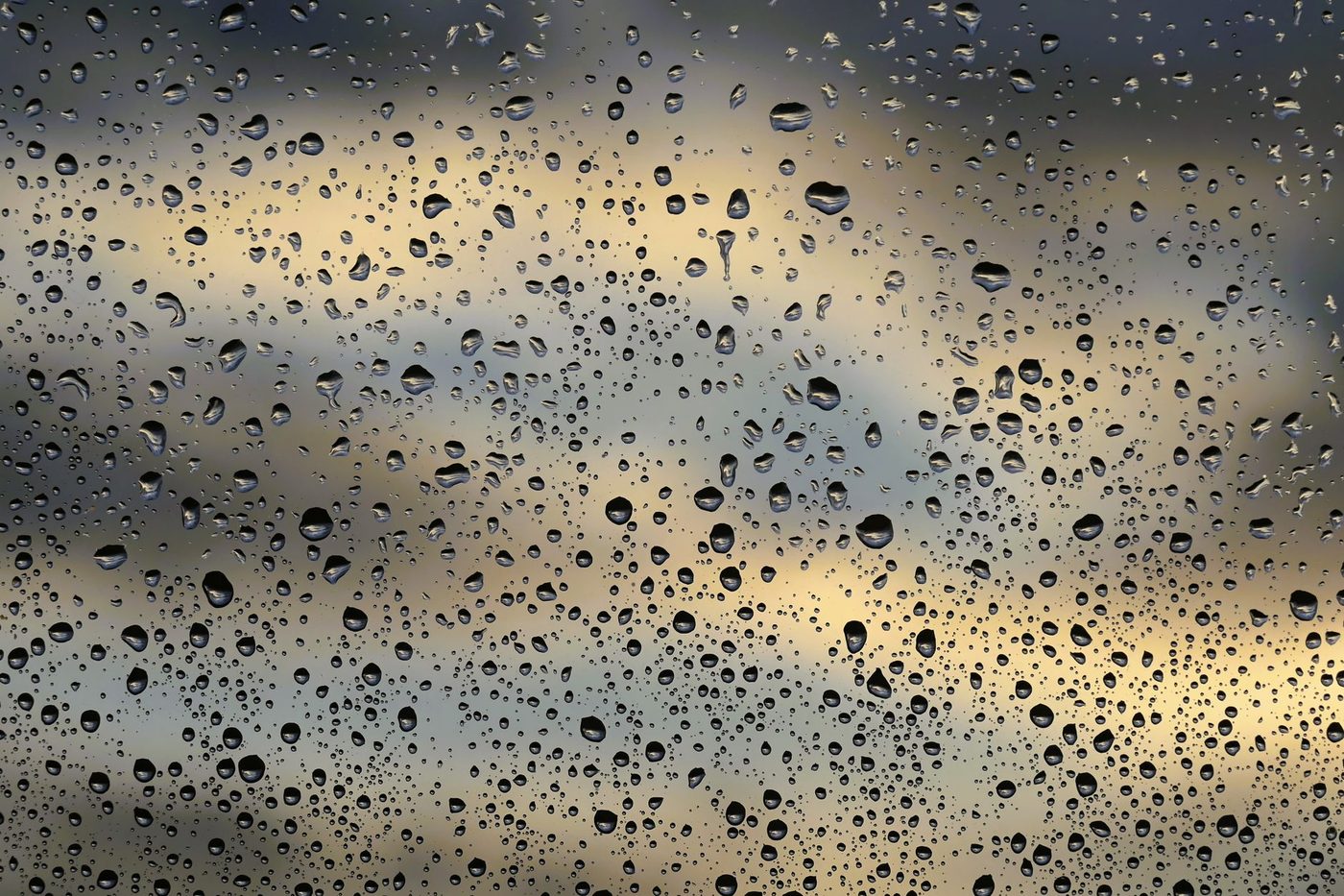 Maandag droog, daarna wisselvallig weer