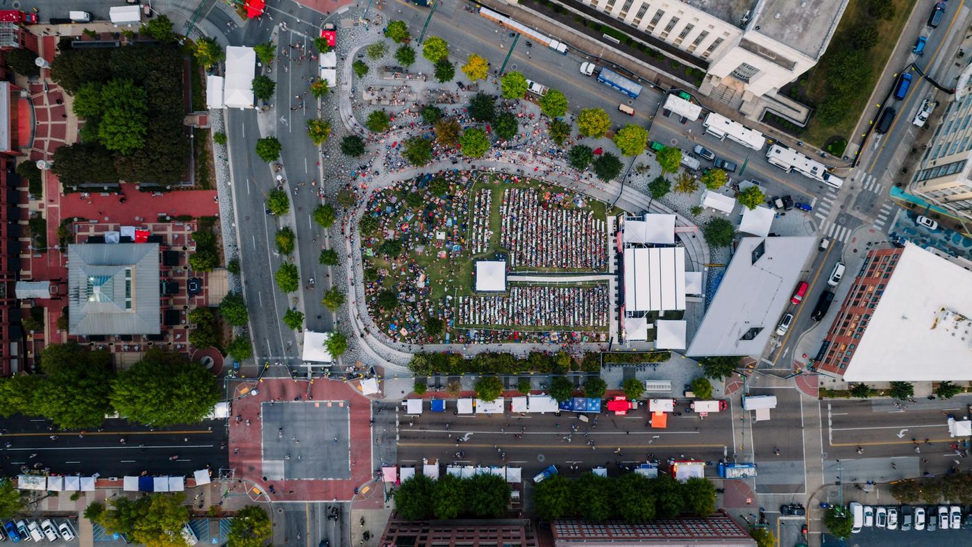 Burgemeester Etterbeek reageert gelaten op Amerikaans feest in Jubelpark: "Geen keuze"