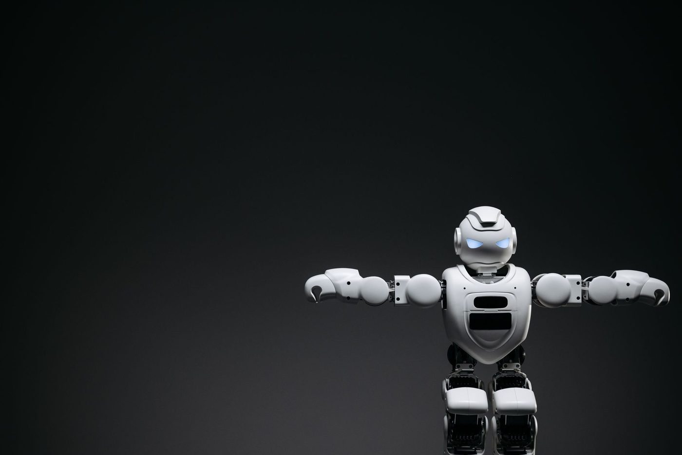 Nieuwe robotmethode leert manipulatie via volledige armcontact op basis van menselijke voorbeelden