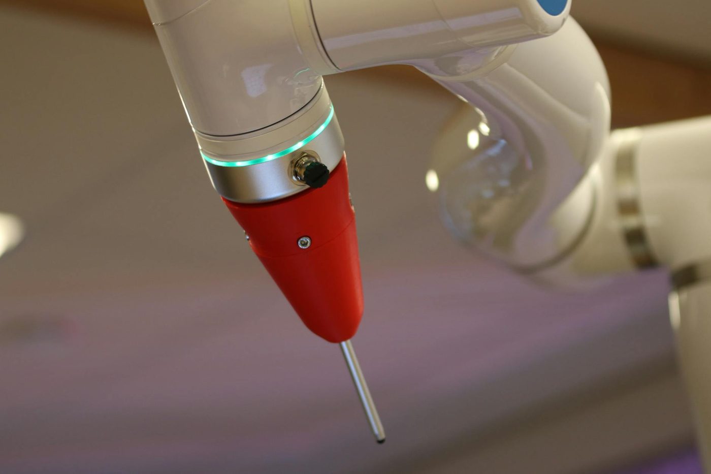 Medische primeur in Brussel: robotische ingreep maakt geavanceerde borstchirurgie mogelijk