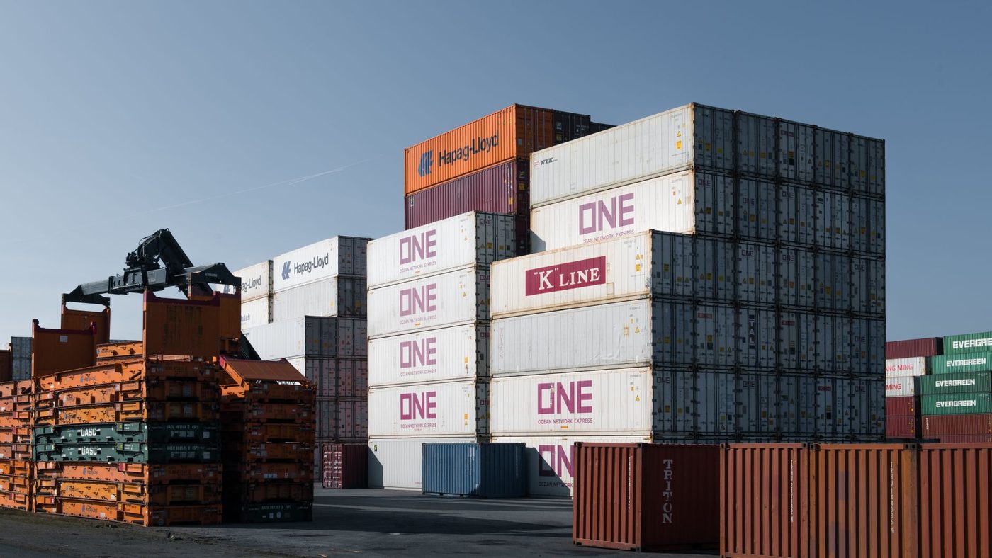 VS legt invoertarieven op aan 60 landen wegens dwangarbeid: 99,4% van import getroffen