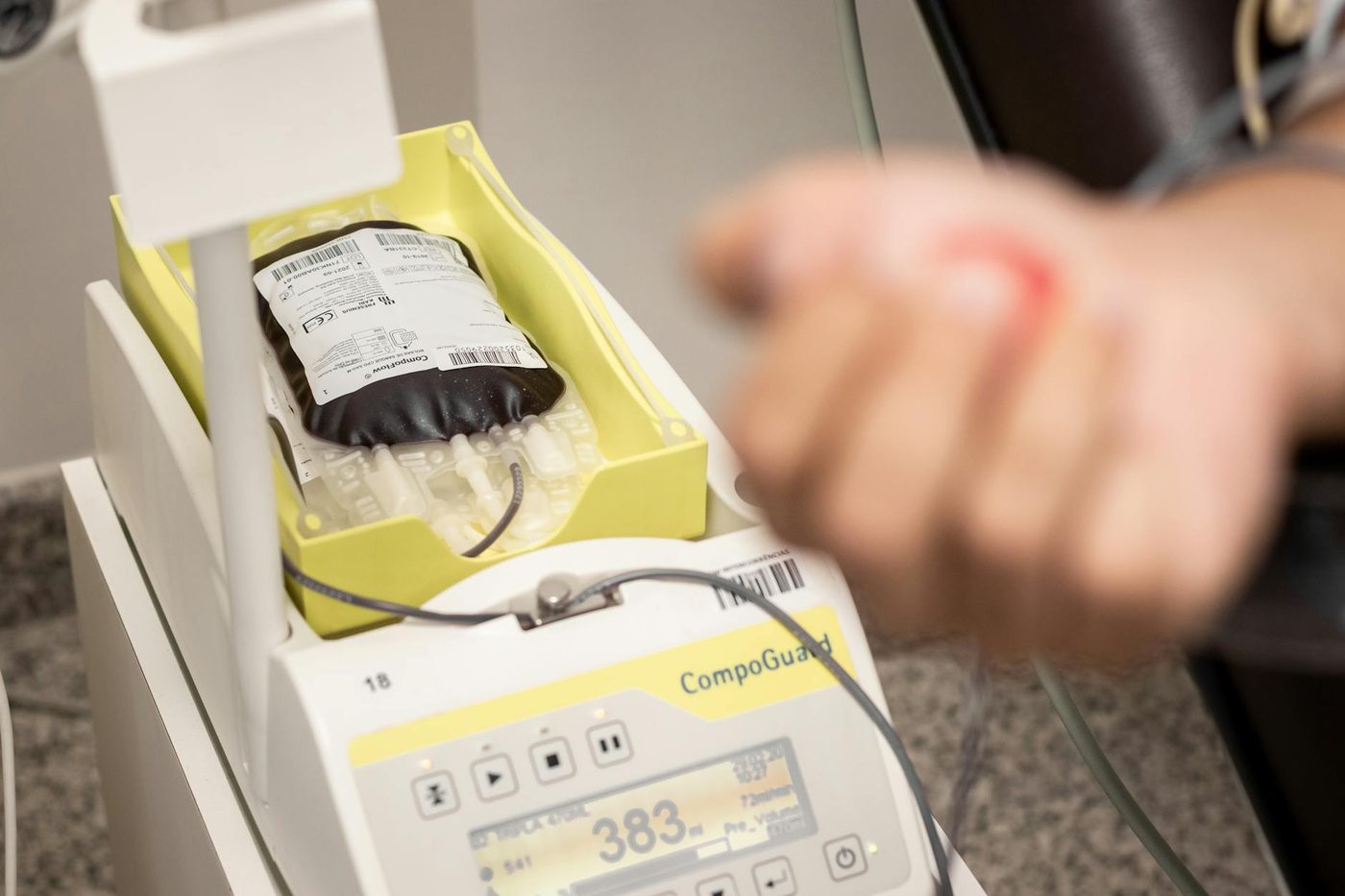 Rode Kruis Vlaanderen slaat alarm over kritiek lage bloedvoorraad