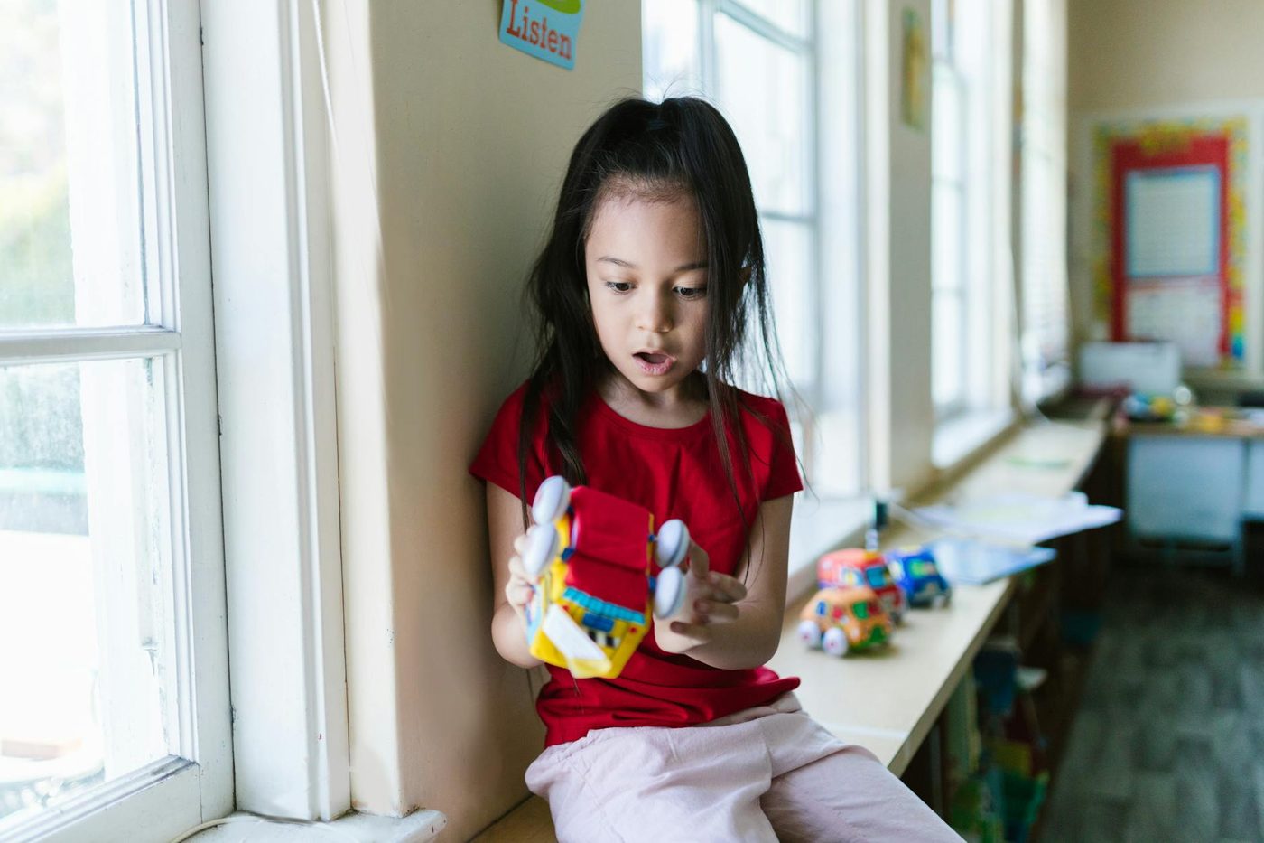 Meer dan alleen spel: De roep om kennisrijk kleuteronderwijs