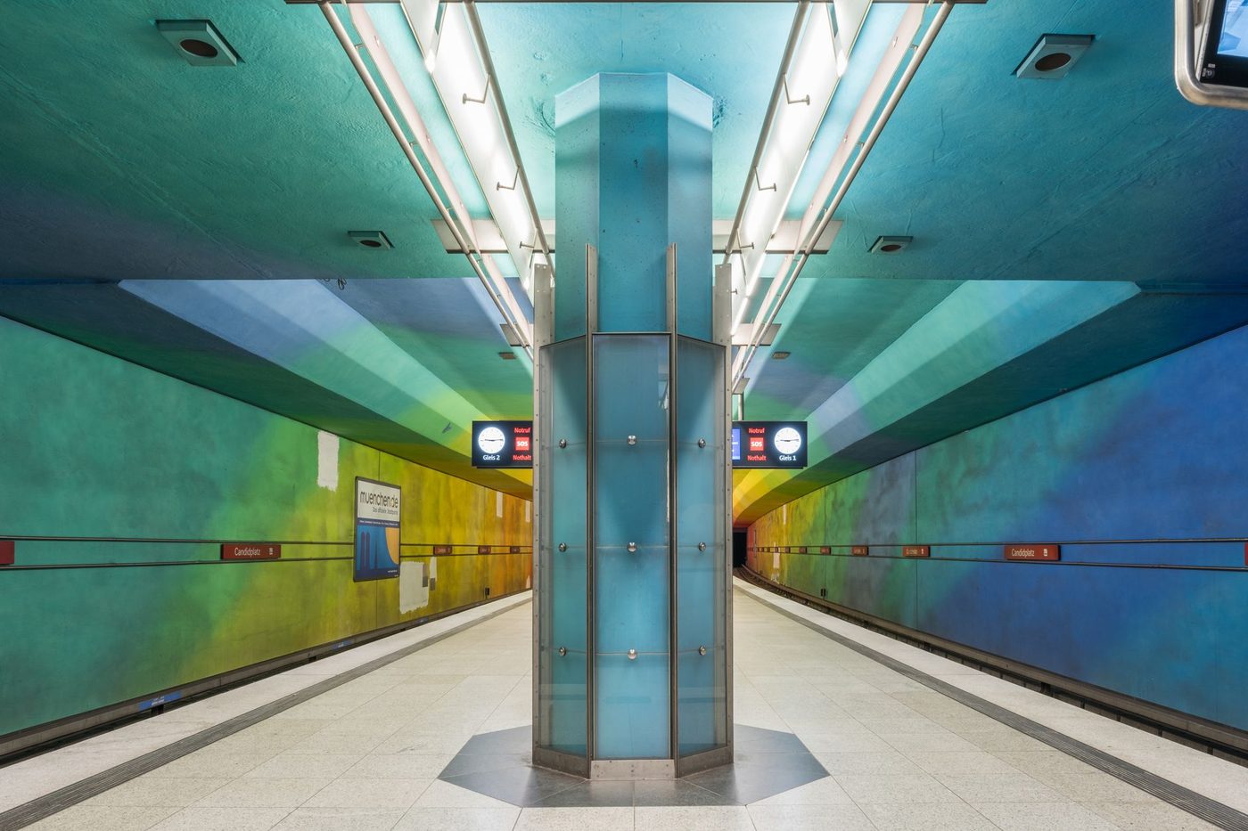 250 m² kleur in grauwe Lierse stationstunnel: dit zie je nu op de muren