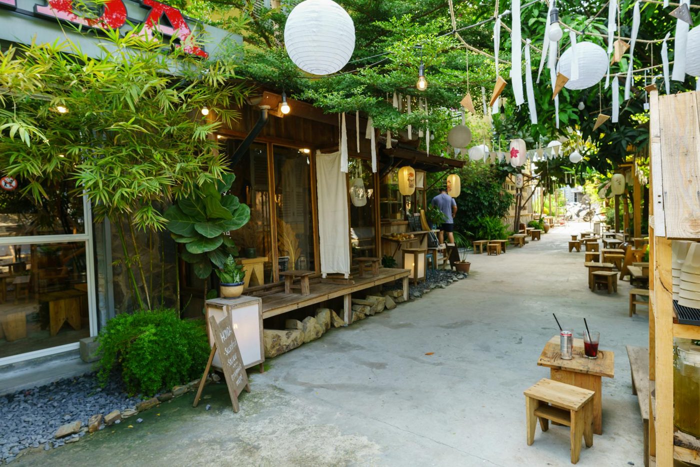 Muntpunt Café heropent als 'Muntpunt Stadsoase' met nieuwe uitbaters