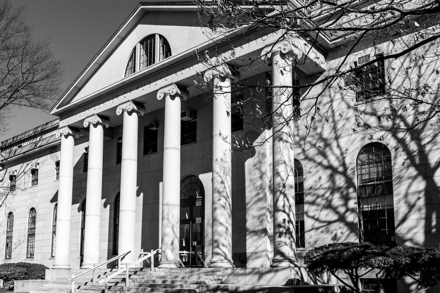 De institutionele machtsuitbreiding van Trump: Van chaos naar structurele controle