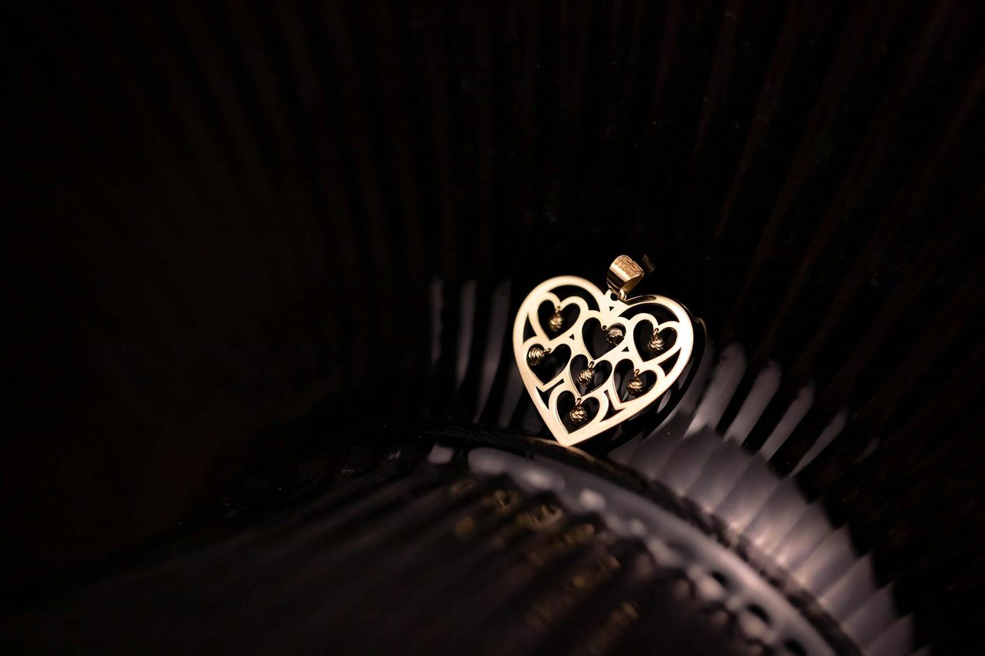 Tudor Heart: 16e-eeuws gouden hart onthult liefdesverhaal tussen Hendrik VIII en Catharina van Aragon