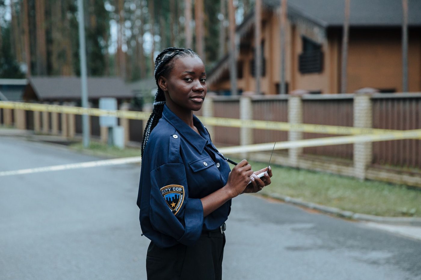 Brandbom naar appartementsgebouw in Massenhoven: politie zoekt of bewoner het doelwit was