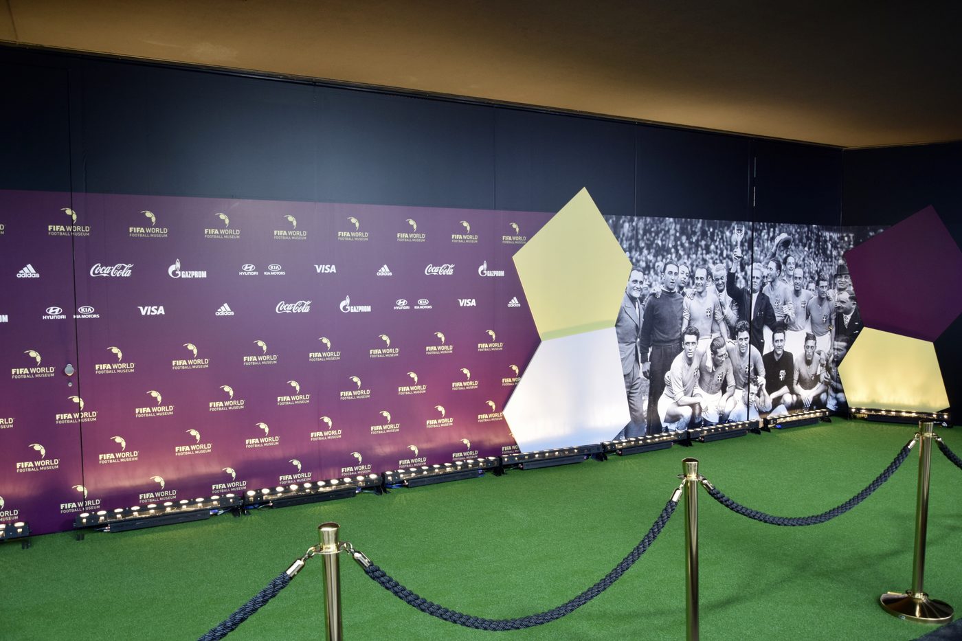 Vijf topcompetities draaien de FIFA de duimschroeven aan: 'Deze structuur houdt geen stand'