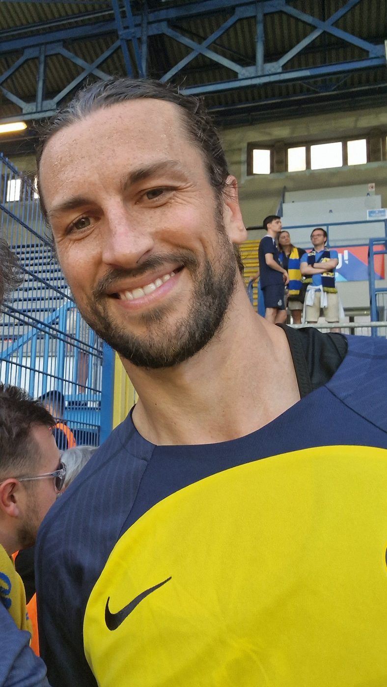 Burgess maakt comeback in basiself van KAA Gent