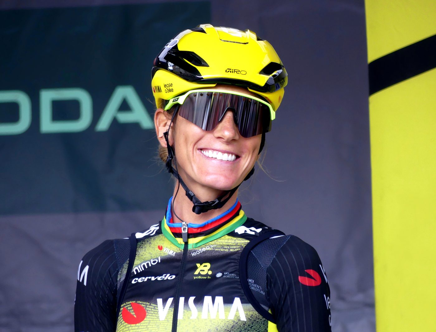 Ziekte velt titelverdedigster Ferrand-Prévot: Tour Femmes verliest topfavoriete in slotweekend