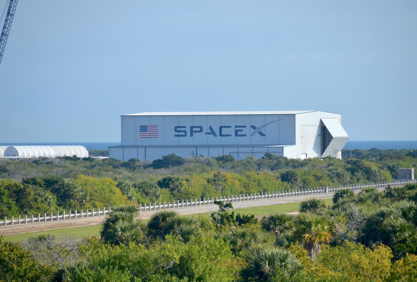 SpaceX Starlink-satelliet breekt uiteen in baan om de Aarde