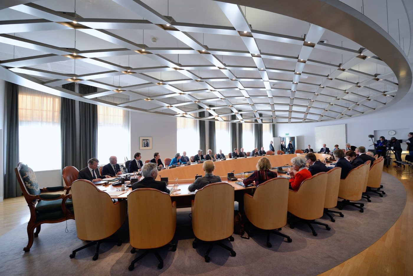Raad van State: nieuwe antiwitwaswet bevat juridische gaten en is onuitvoerbaar