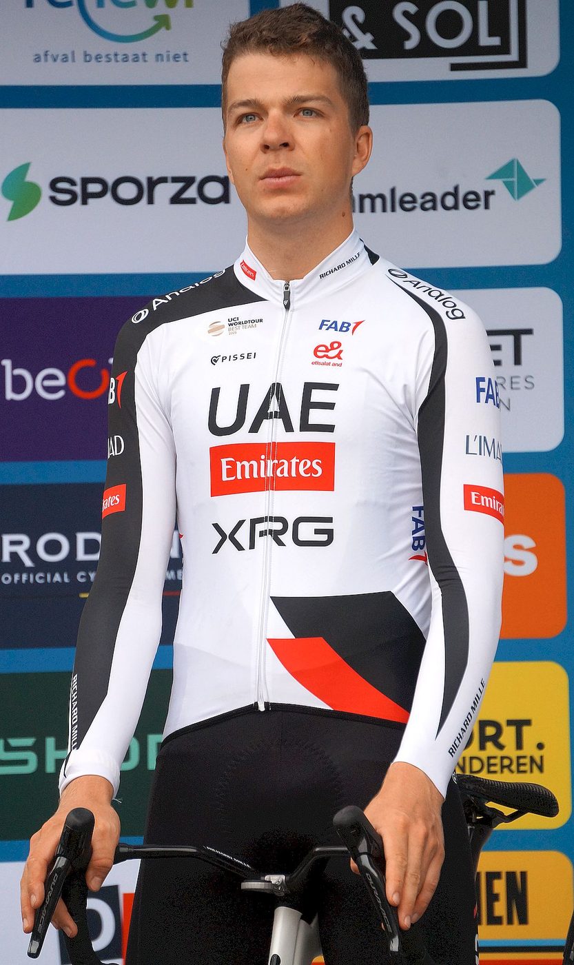 Sprintfout kost Vermeersch tweede wereldtitel gravel: 'F*ck' na finish