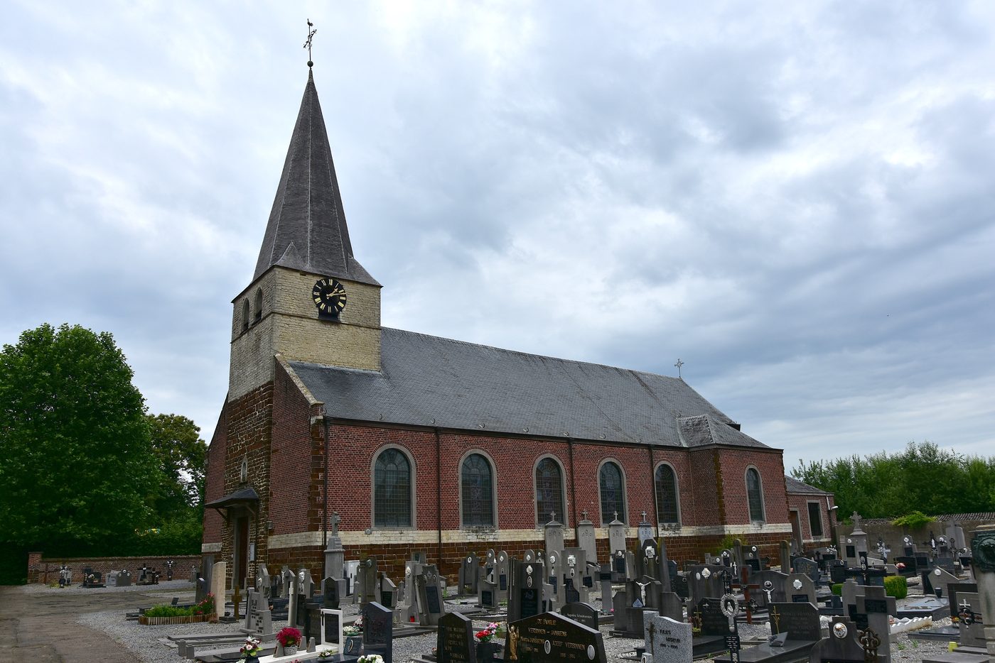 Oud gemeentehuis Houwaart wordt nieuw multifunctioneel centrum voor jeugd