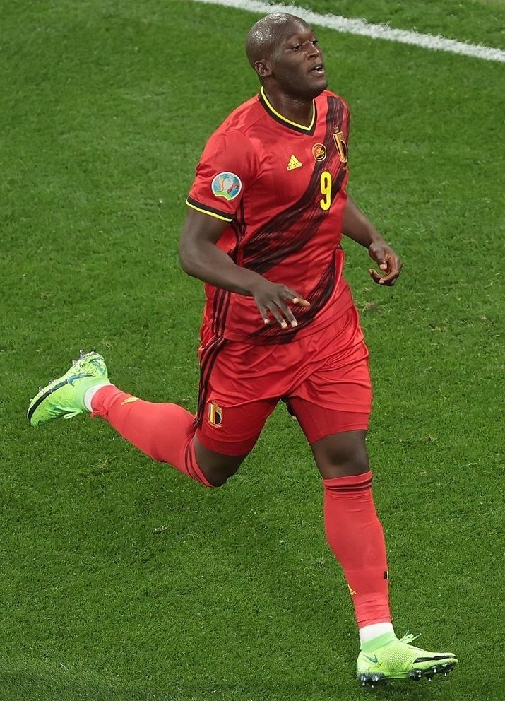 Lukaku tekent voor één seizoen bij Fenerbahçe, Napoli strijkt zes miljoen op