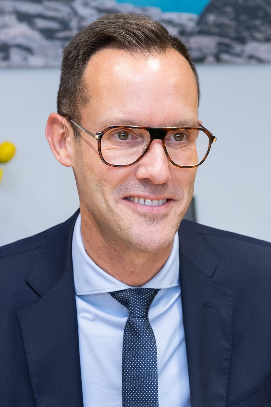 Minister Beenders dringt aan op snellere actie banken tegen phishing