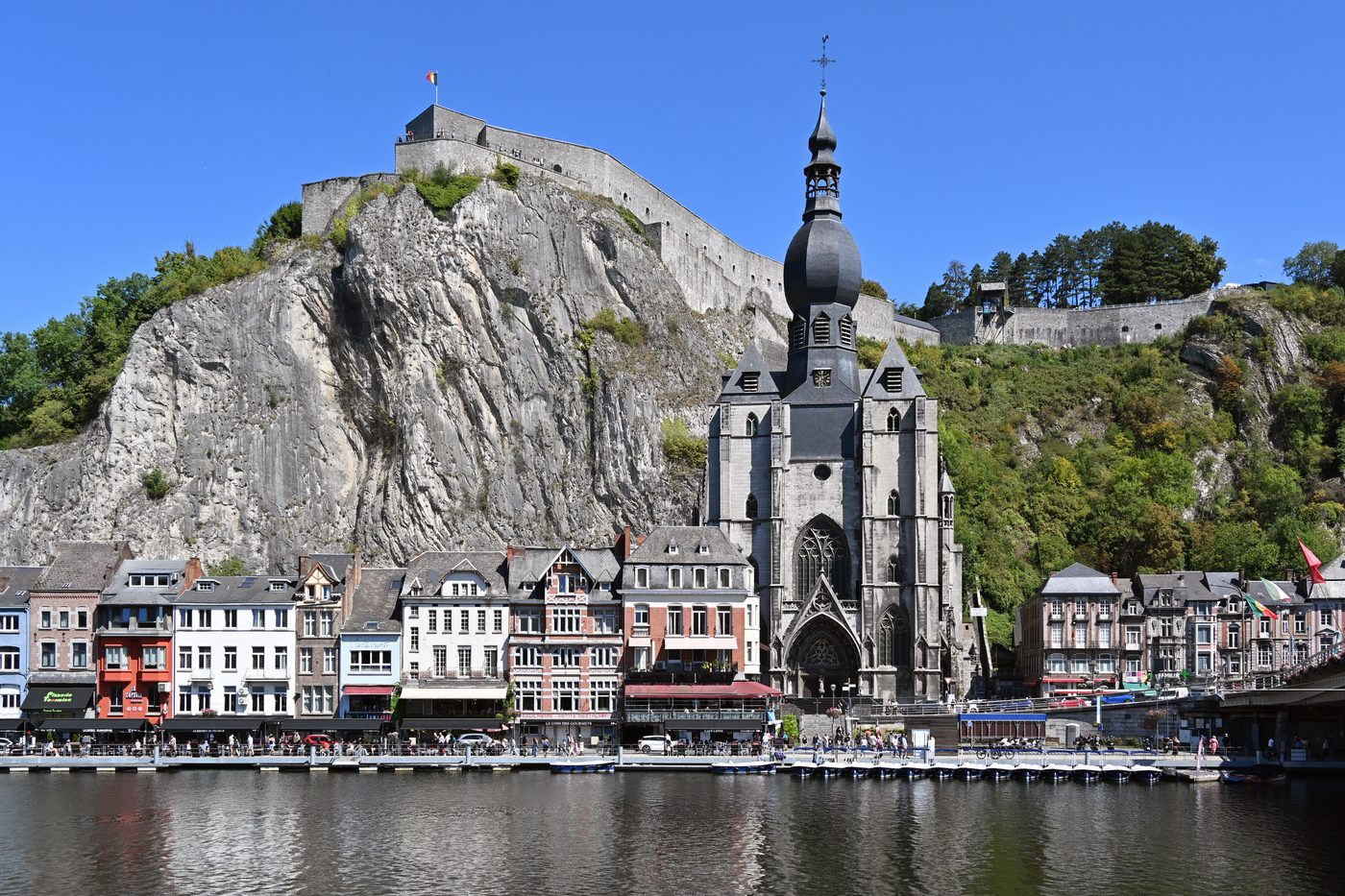 Witte mars in Dinant: Dinant gedenkt Tyméo en Bryan
