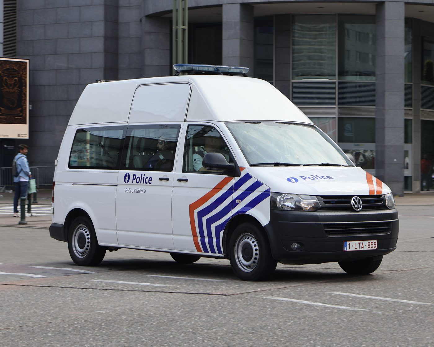 Politie-inspecteur Brussel-Noord aangehouden op verdenking van mensenhandel