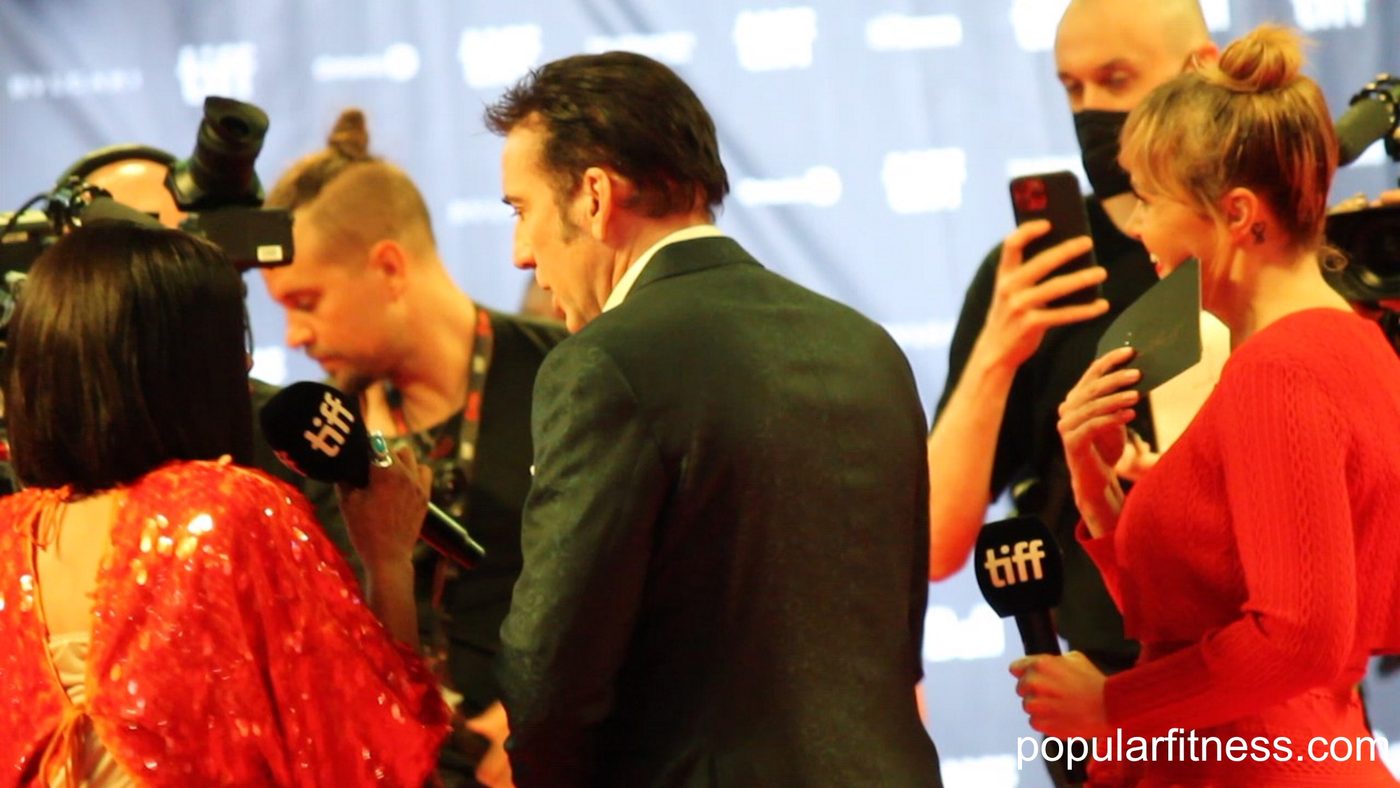 Orkaan Marie sloopt oprit van Nicolas Cage: enorm zinkgat slokt toegang tot villa op