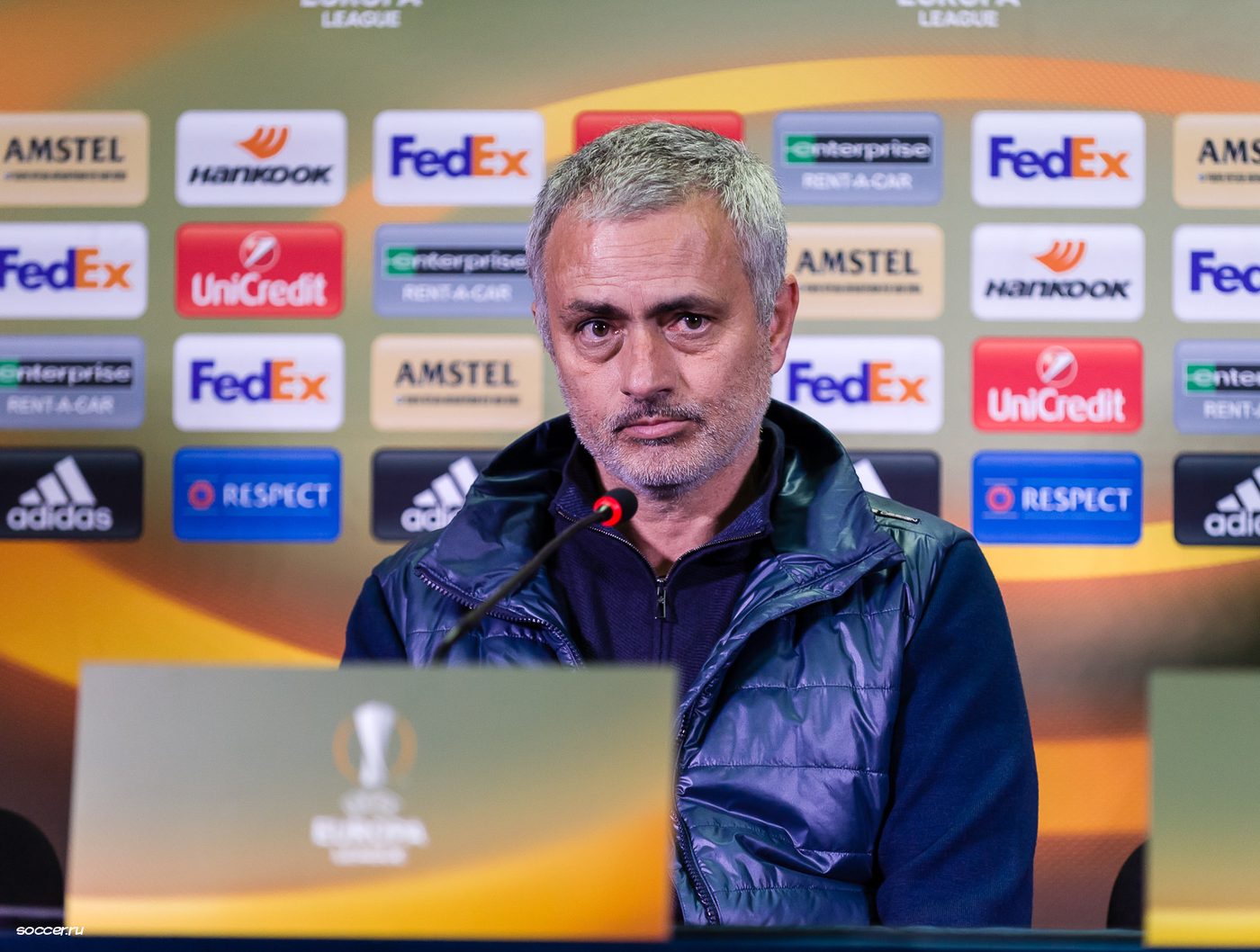 Mourinho haalt uit naar scheidsrechter na nederlaag in Madrileense derby