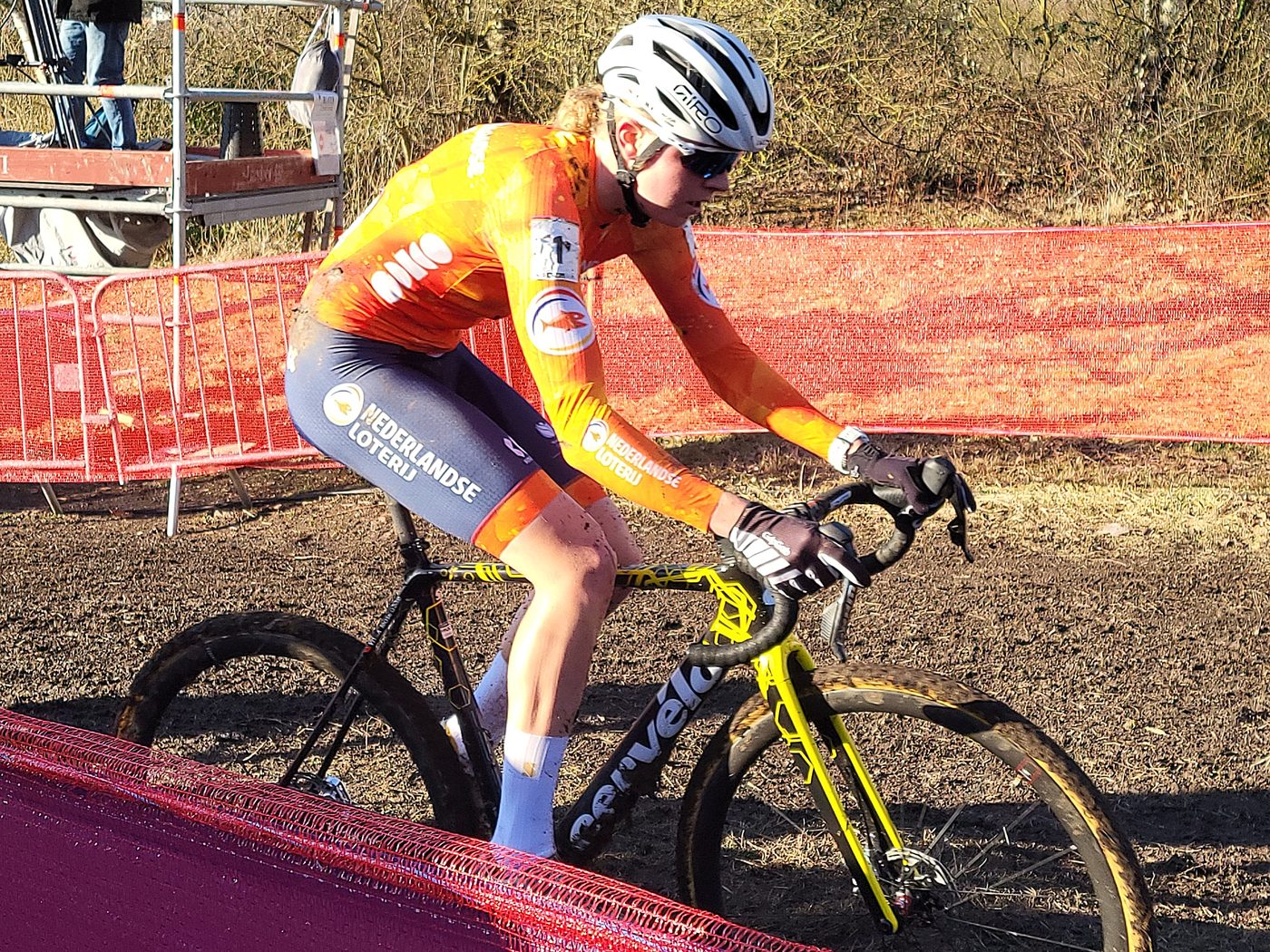 Fem van Empel terug op de crossbaan: eerste race in bijna een jaar in Meulebeke
