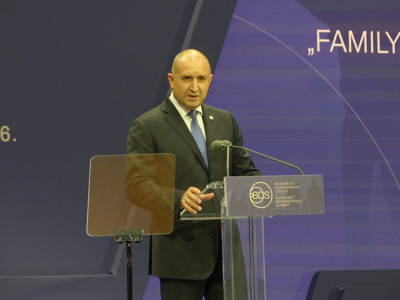 Pro-Russische Radev wint in Bulgarije, maar coalitievorming blijft een puzzel