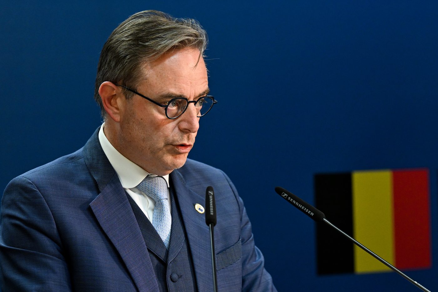 De Wever legt alles terug op tafel: ook de heilige huisjes moeten eraan geloven