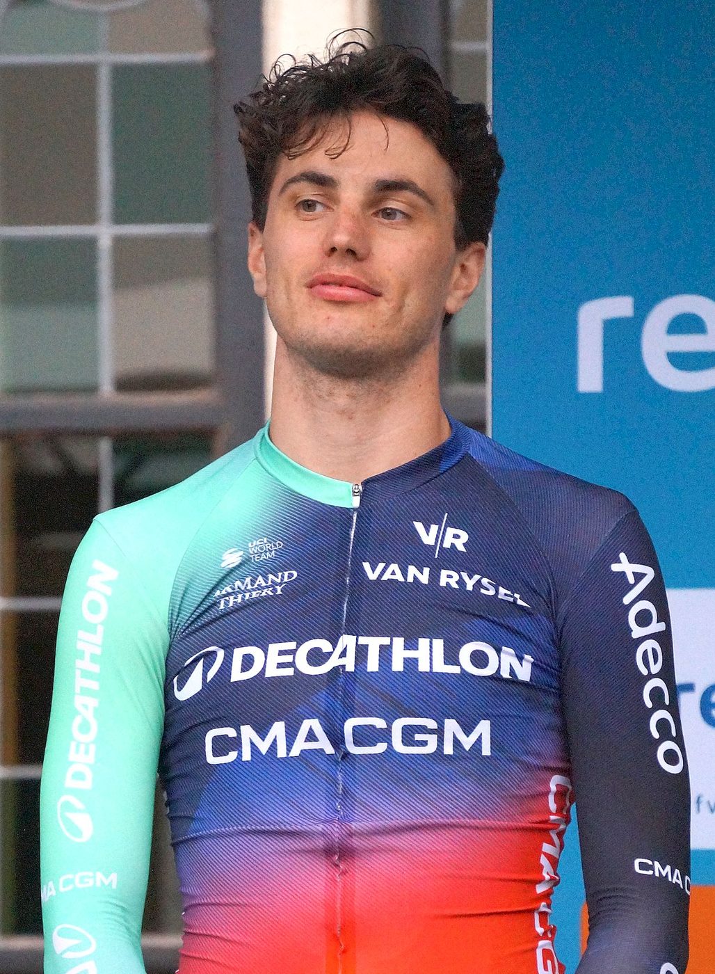 Olav Kooij ontregelt Belgische sprinttop: zege in Münsterland, Philipsen en Merlier missen de boot