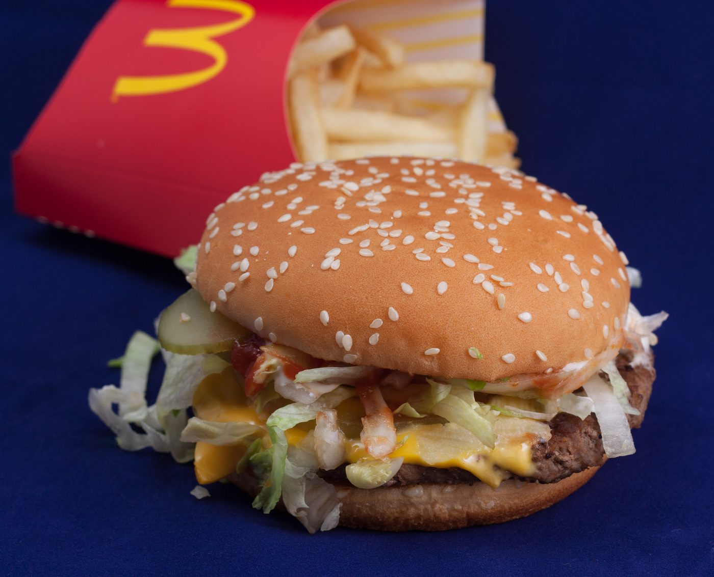 McDonald’s past Big Mac en nuggets aan na succes van Burger King