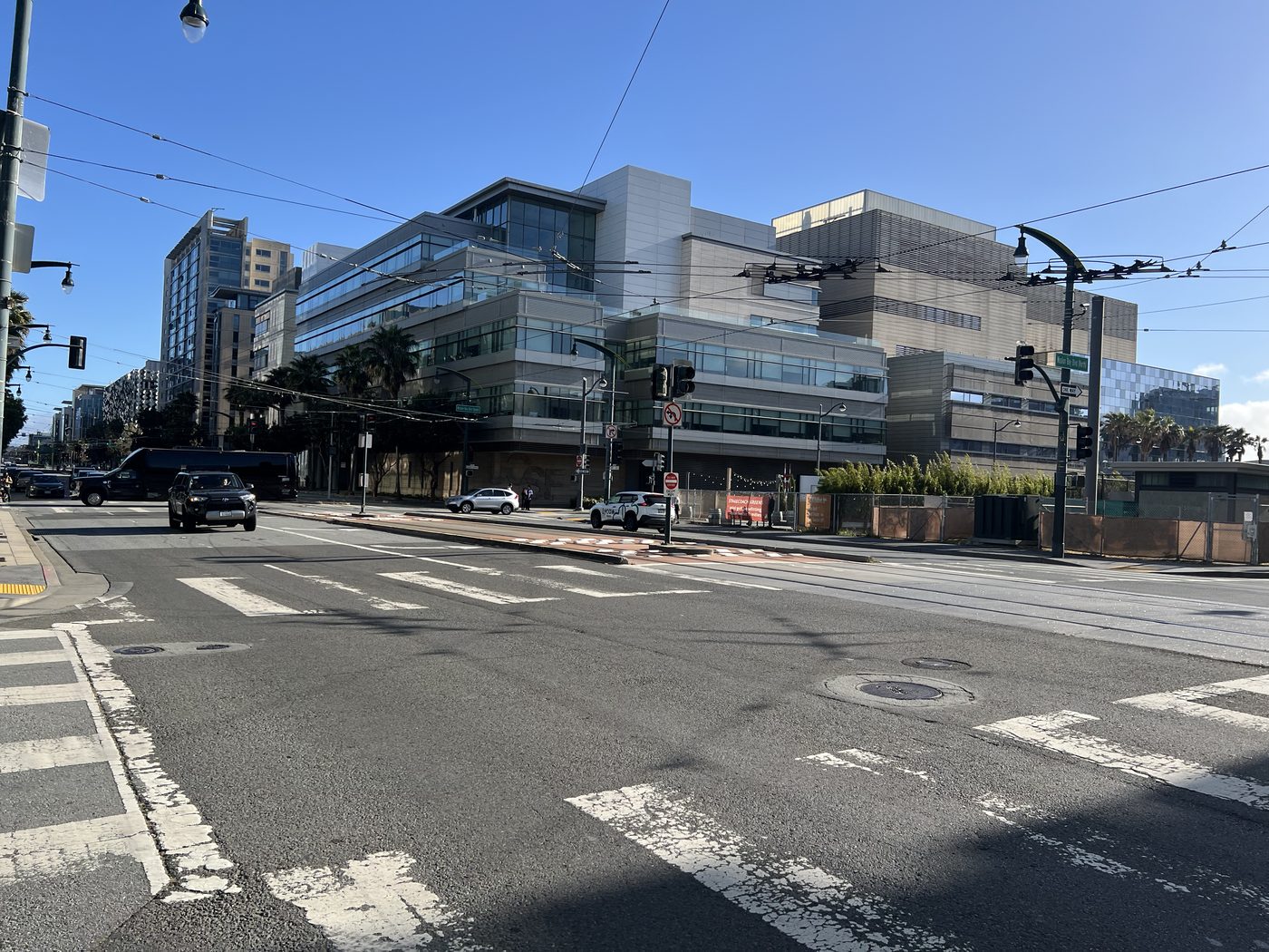 AI-geschreven code presteert beter dan menselijke experts bij biomedische data-analyse