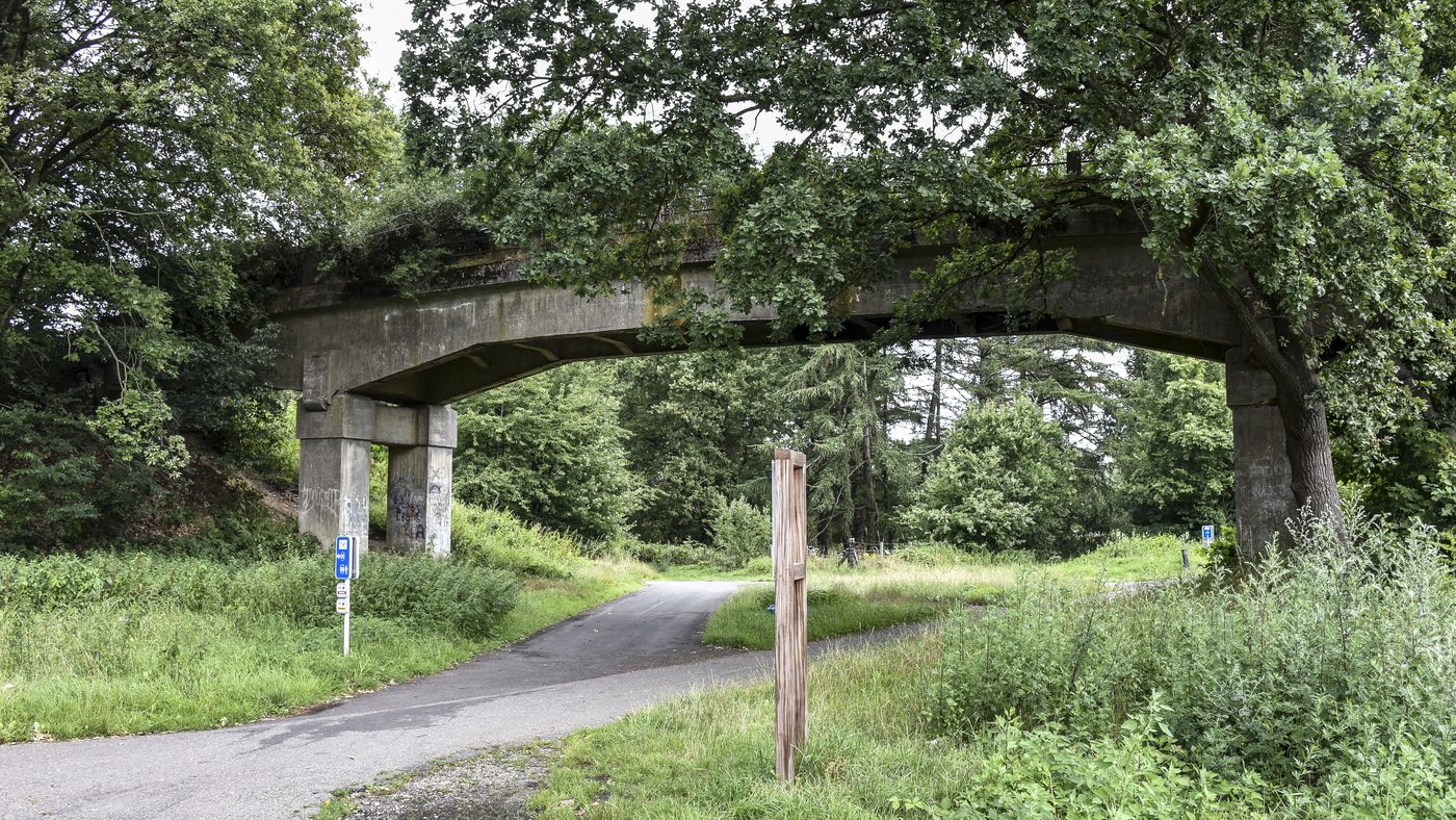 Slopen mag, verspillen niet: Houthalenaars graaien lege panden leeg voor sloop