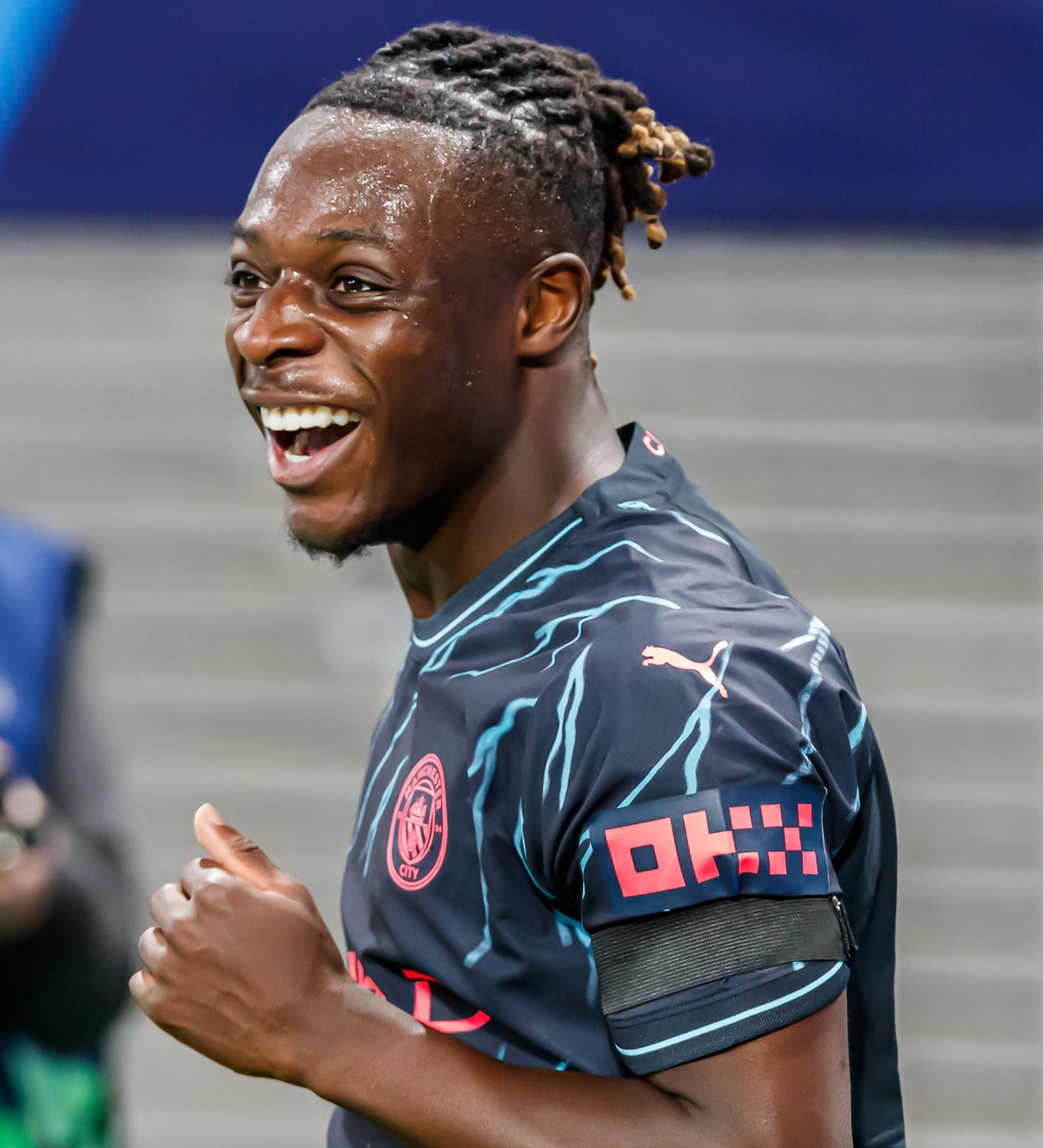 Jérémy Doku hervat groepstraining bij Manchester City en geeft hoop aan Rode Duivels