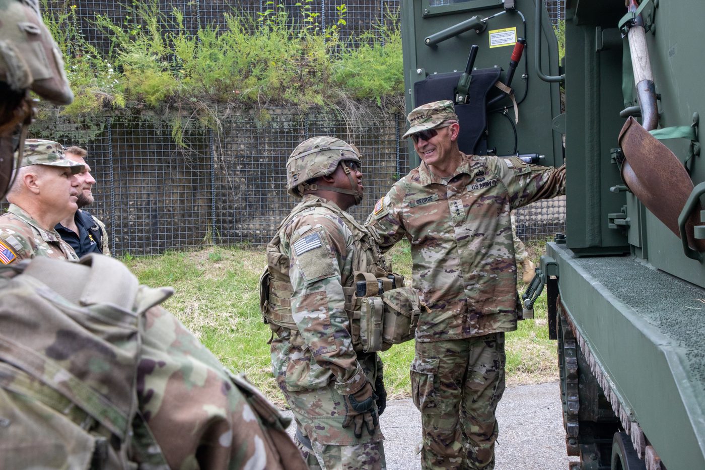 Stafchef Amerikaanse landmacht vervroegd met pensioen na verzoek defensieminister